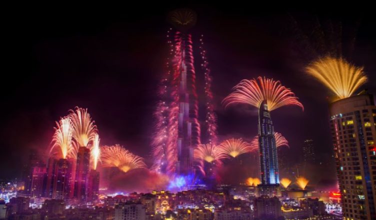 Dubai Burj Khalifa New Year fireworks celebration